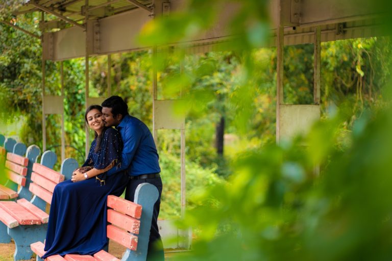 Arunachalam and Priyanka | Couple Shoot | PhotoPoets